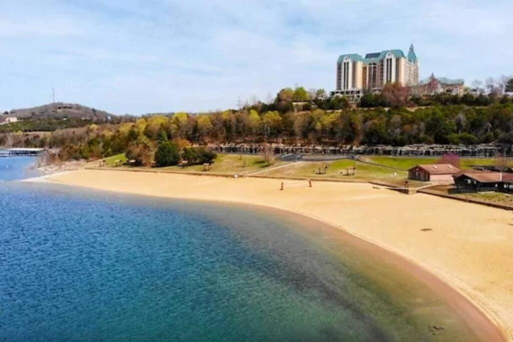 Sparkling Designer 3 Bed Suite By Taneycomo Branson Dış mekan fotoğraf